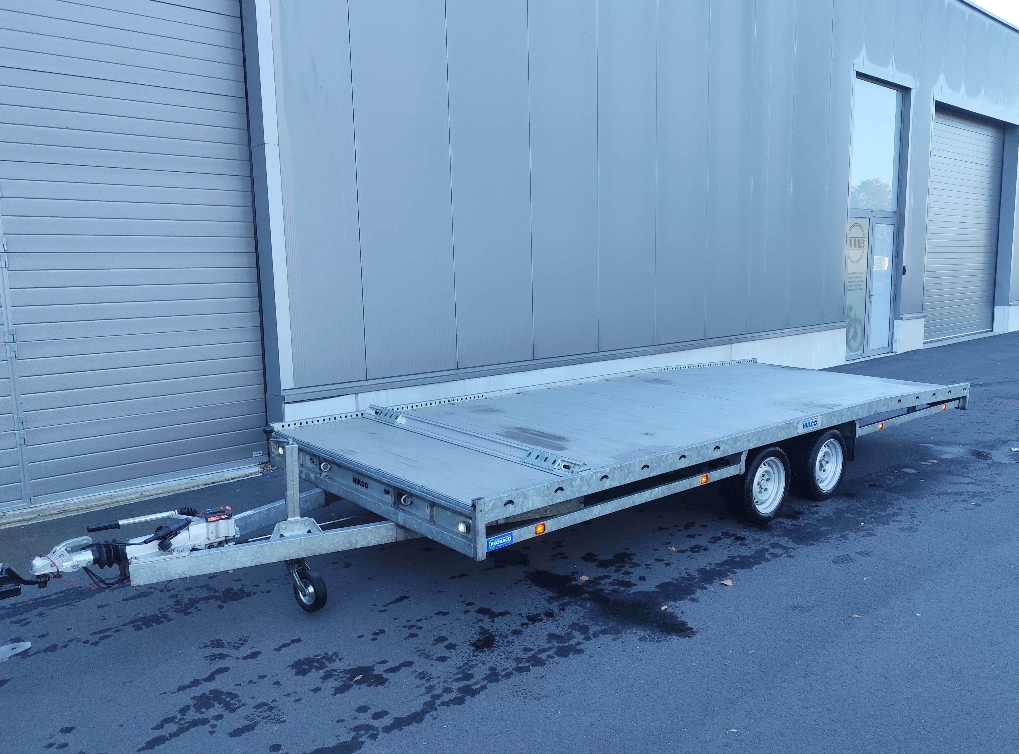 Trailer image 1